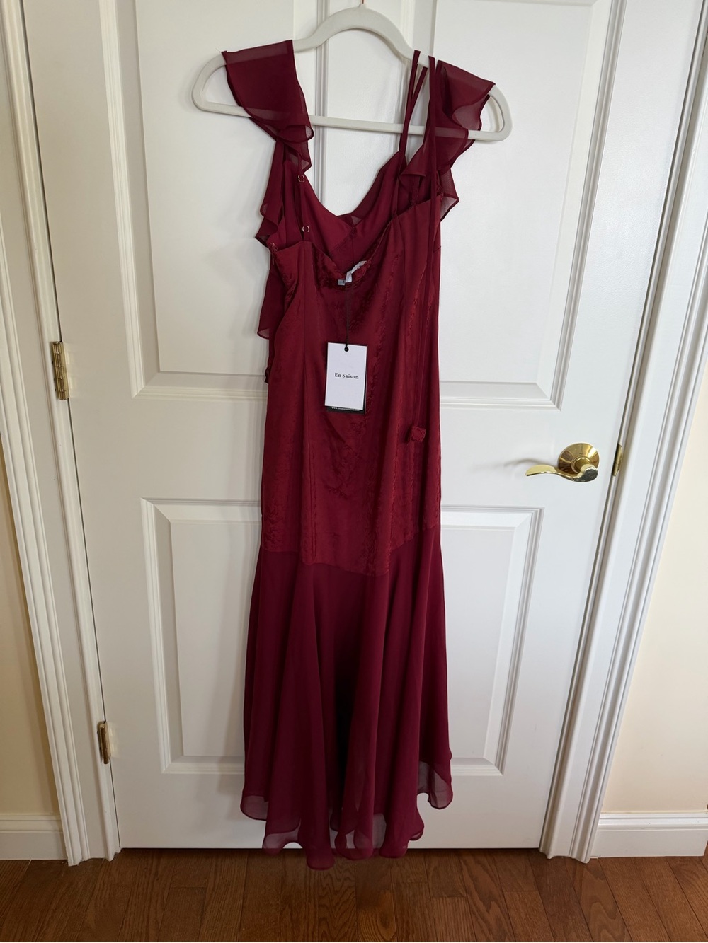 En Saison Annalis High-Low Burgundy Dress - Picture 5 of 6